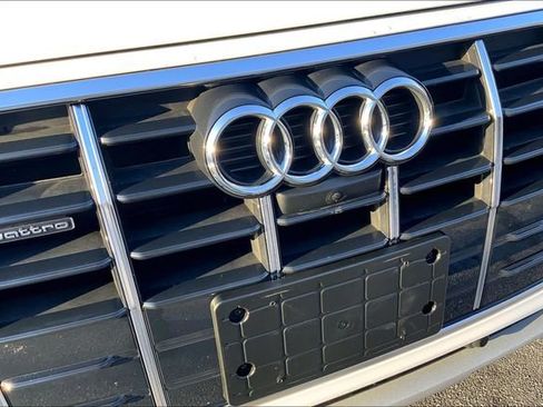 Used 2023 Audi Q5 2.0T Premium Plus w/ Premium Plus Package image 31