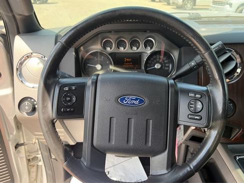 Used 2011 Ford F350 Lariat w/ Lariat Ultimate Pkg AWD/4WD image 16