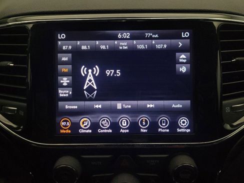 Used 2021 Jeep Grand Cherokee Laredo X RWD image 25