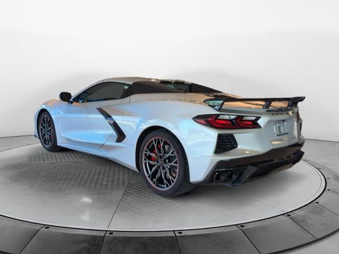 Used 2026 Chevrolet Corvette Stingray Premium Conv w/ Z51 Performance Package RWD image 3