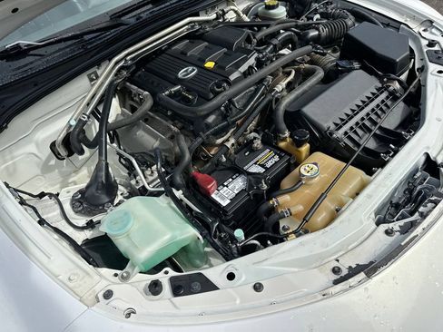 Used 2013 MAZDA MX-5 Miata Grand Touring RWD image 18