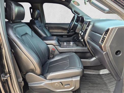 Used 2018 Ford Expedition Limited w/ Driver Assistance Package AWD/4WD image 21