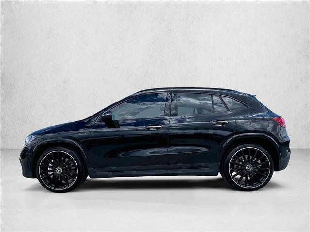 New 2026 Mercedes-Benz GLA 35 AMG 4MATIC image 6