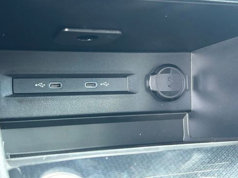 New 2026 Volkswagen Taos SE image 56