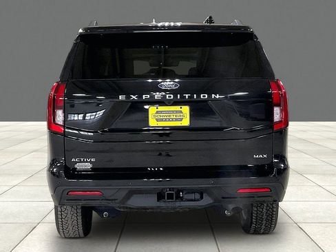 Certified 2025 Ford Expedition Max Active AWD/4WD image 4