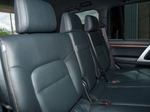Used 2020 Toyota Land Cruiser Heritage Edition AWD/4WD image 21