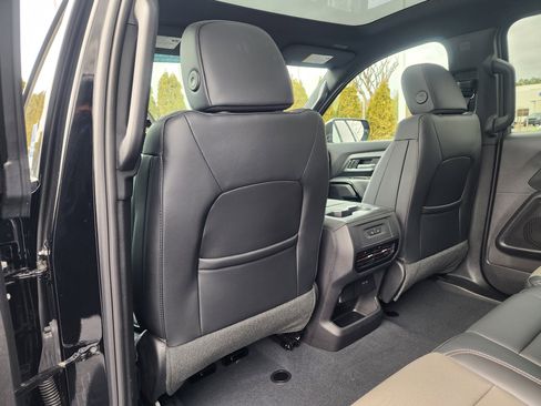 Used 2026 Chevrolet Silverado EV Trail Boss image 17