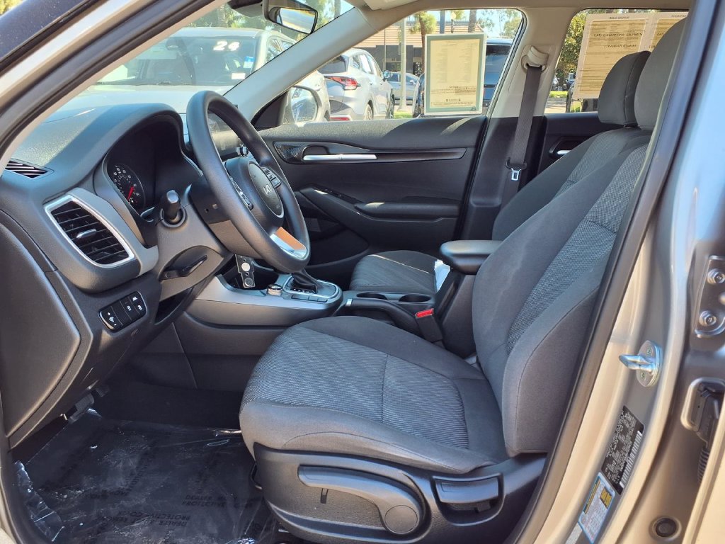 Certified 2022 Kia Seltos LX AWD/4WD image 17