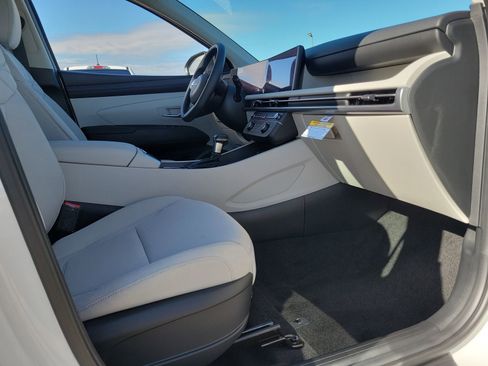 New 2026 Hyundai Tucson SE FWD image 17