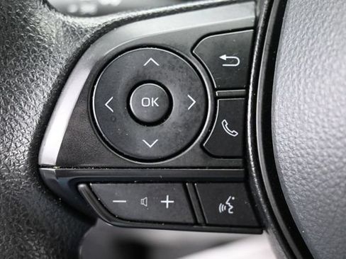 Used 2025 Toyota RAV4 LE FWD image 18