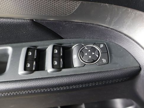 Used 2019 Ford Explorer XLT w/ Equipment Group 202A image 38