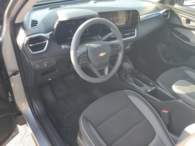 Used 2024 Chevrolet TrailBlazer LT w/ Driver Confidence Package FWD image 18