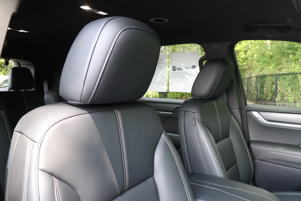 Certified 2024 GMC Acadia Elevation FWD image 38
