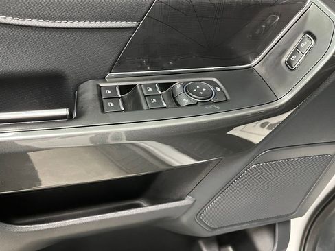 Used 2023 Ford F150 XLT AWD/4WD image 24