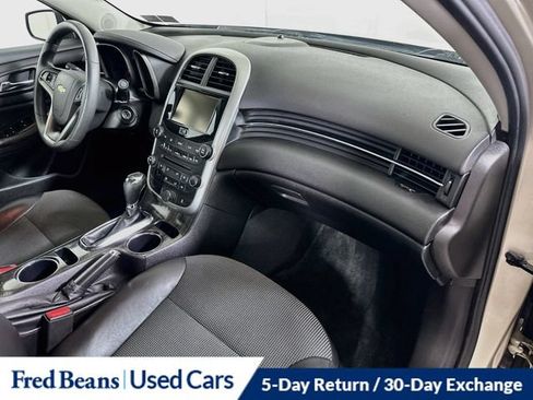 Used 2015 Chevrolet Malibu LT w/ Power Convenience Package FWD image 33