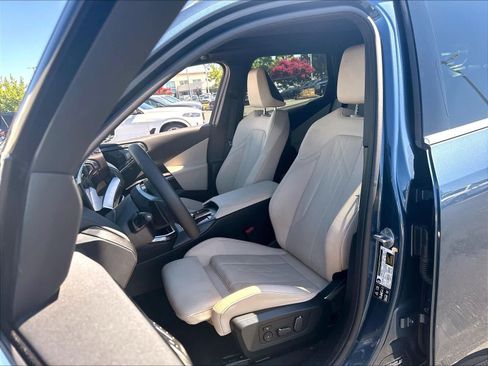 Used 2026 BMW X3 xDrive30i w/ Premium Package AWD/4WD image 22