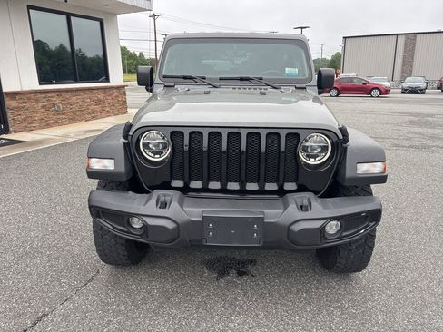 Used 2022 Jeep Wrangler Sport AWD/4WD image 10