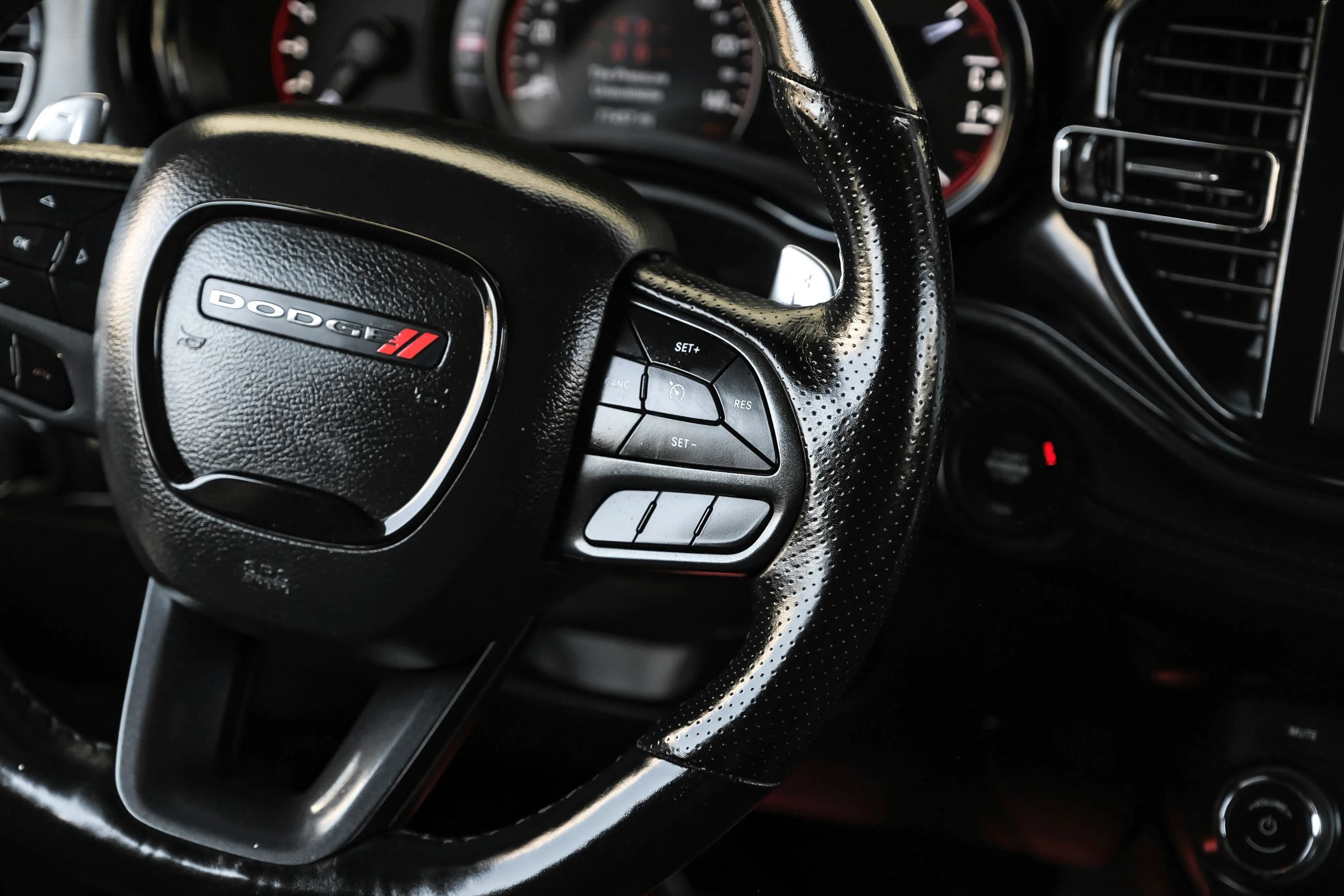 Used 2021 Dodge Durango R/T AWD/4WD image 25