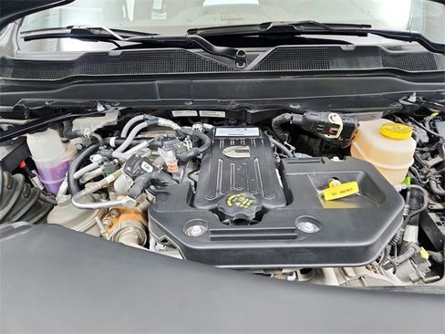 New 2025 RAM 2500 Limited image 17