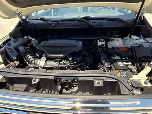 Used 2017 GMC Acadia SLT FWD image 14