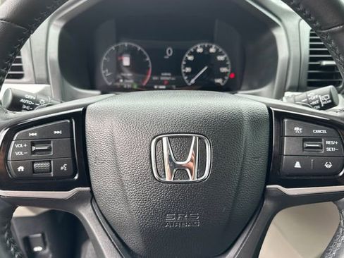 Used 2025 Honda Odyssey EX-L image 26