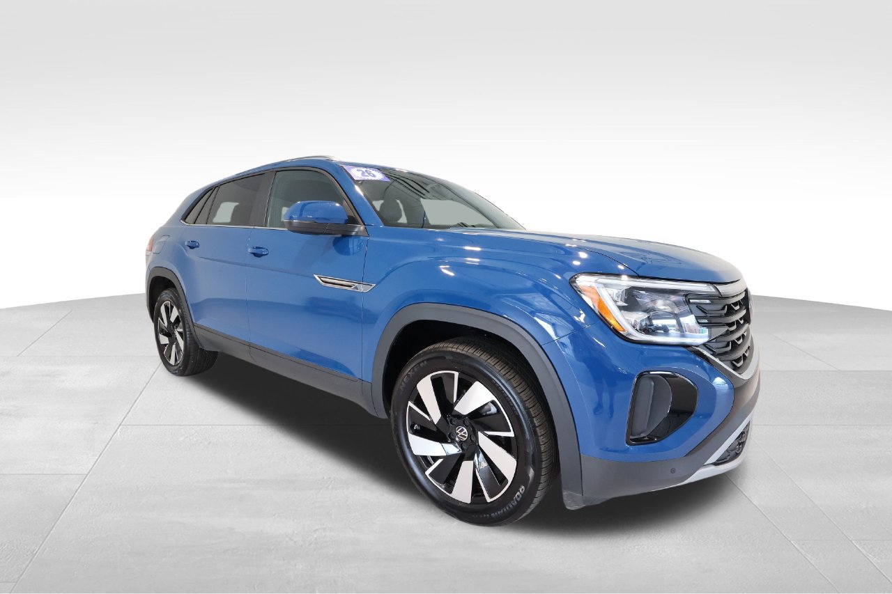 Used 2026 Volkswagen Atlas Cross Sport SE FWD image 6