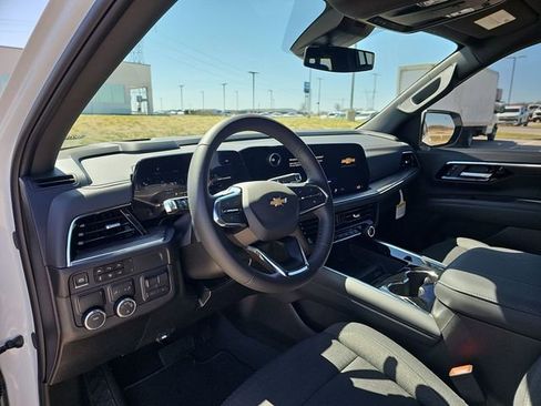 New 2026 Chevrolet Suburban LS w/ Max Trailering Package RWD image 10