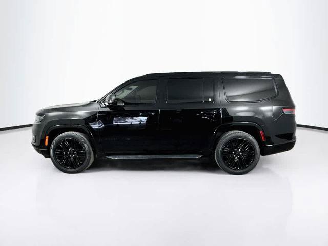 Used 2023 Jeep Wagoneer Series II RWD image 3