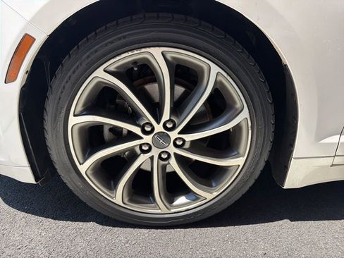 Used 2019 Lincoln MKZ Reserve w/ Reserve Plus Package AWD/4WD image 18