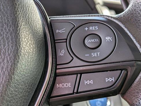 Used 2020 Toyota Camry LE FWD image 14