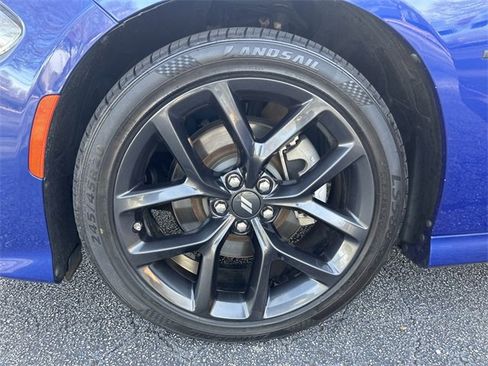 Used 2022 Dodge Charger R/T w/ Blacktop Package image 27