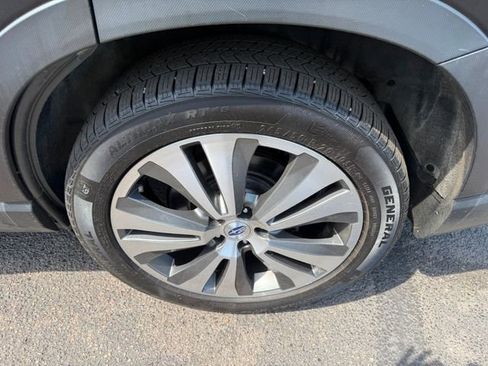 Used 2020 Subaru Ascent Limited w/ Technology Package AWD/4WD image 17