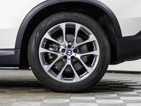 Used 2024 BMW X5 xDrive40i image 46