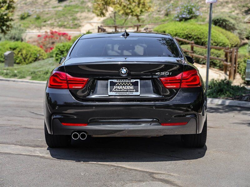Used 2019 BMW 430i Coupe w/ M Sport Package RWD image 4