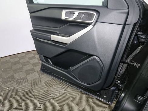 Used 2023 Ford Explorer XLT w/ Equipment Group 202A image 38