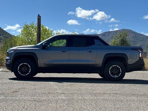 New 2026 Chevrolet Silverado EV Trail Boss AWD/4WD image 7