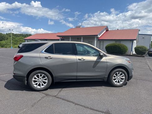 Used 2019 Chevrolet Equinox LT AWD/4WD image 10