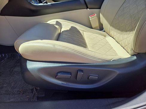 Used 2021 Nissan Maxima Platinum w/ Sport Mat Group image 24