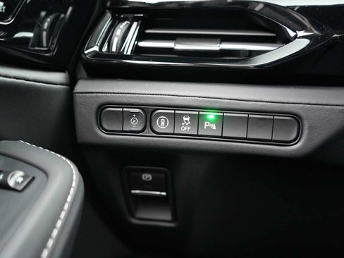Certified 2026 Acura MDX SH-AWD w/ Technology Package image 23