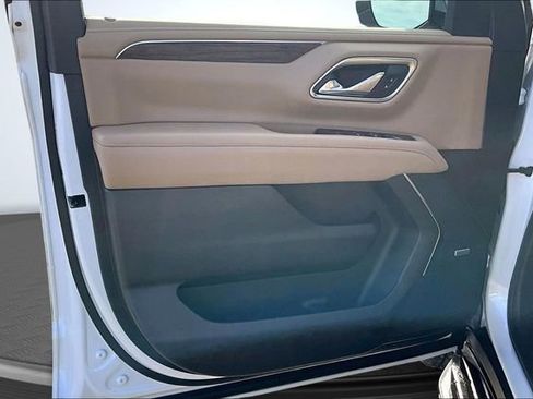 Used 2021 Chevrolet Tahoe Premier image 22