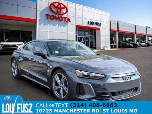 Used 2023 Audi e-tron GT Premium Plus image 1