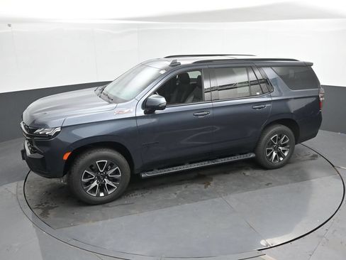 Used 2021 Chevrolet Tahoe Z71 w/ Z71 Signature Package AWD/4WD image 39