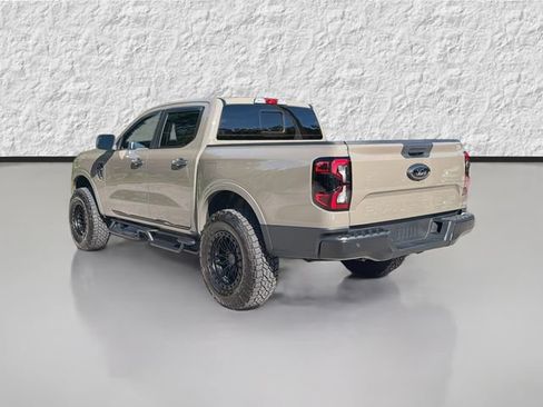 Used 2025 Ford Ranger XLT w/ Black Appearance Package AWD/4WD image 5