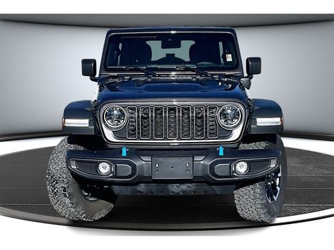 Certified 2025 Jeep Wrangler Rubicon w/ Safety Group image 4