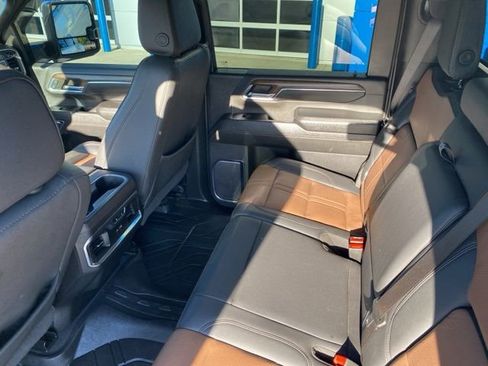 Used 2024 Chevrolet Silverado 3500 High Country w/ High Country Premium Package AWD/4WD image 37