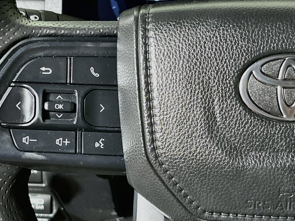 Used 2025 Toyota 4Runner TRD Pro AWD/4WD image 16