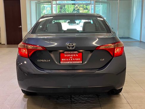Used 2017 Toyota Corolla LE image 5