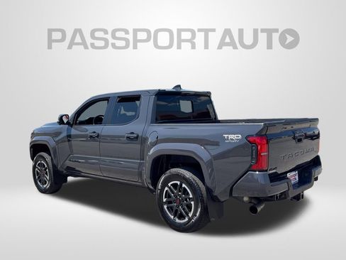 Certified 2024 Toyota Tacoma TRD Sport w/ TRD Sport Premium Package AWD/4WD image 4