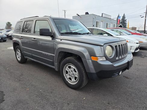 Used 2012 Jeep Patriot Sport w/ PWR Value Group image 5