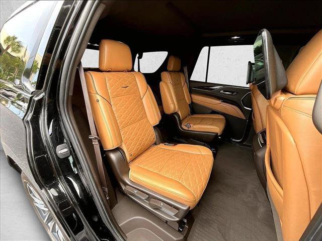 Used 2021 Cadillac Escalade Sport w/ Driver Assist Tech Package AWD/4WD image 29